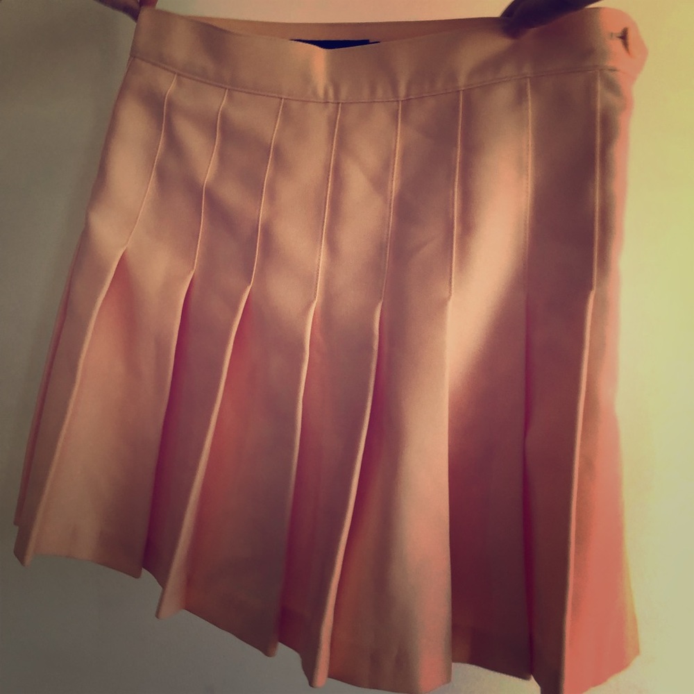 NWT American Apparel Pleated Mini Skirt in Peach